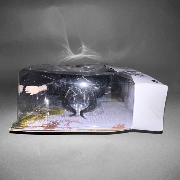 Maleficent 12" Doll - Picture 10 of 11